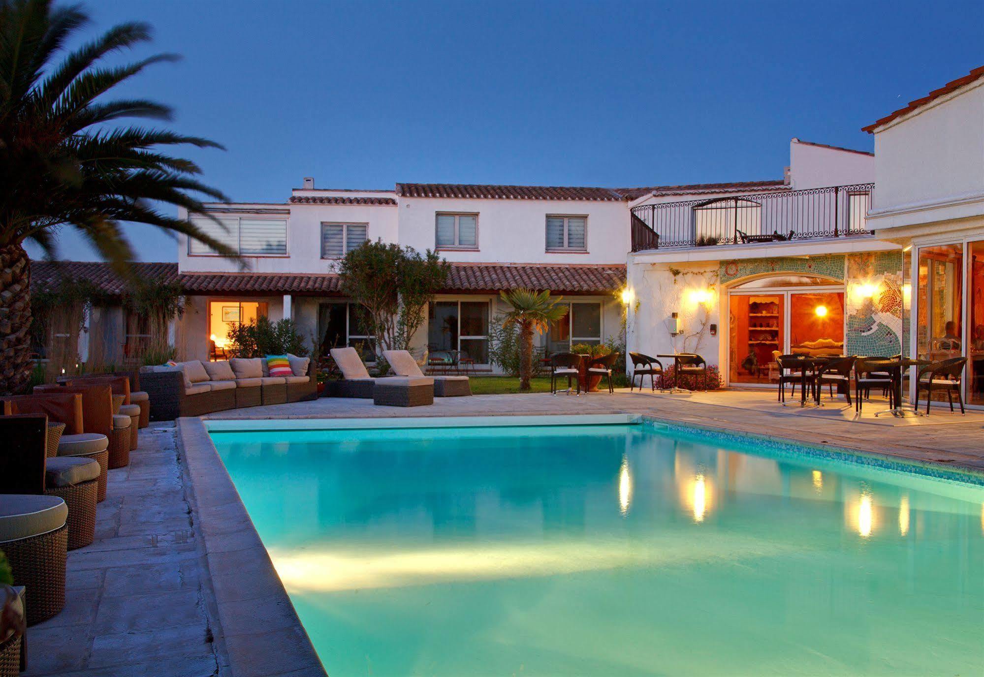 Hotel La Tramontane Saintes-Maries-de-la-Mer Exterior foto