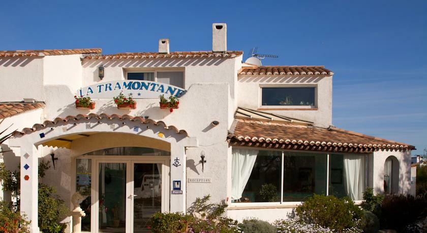 Hotel La Tramontane Saintes-Maries-de-la-Mer Exterior foto